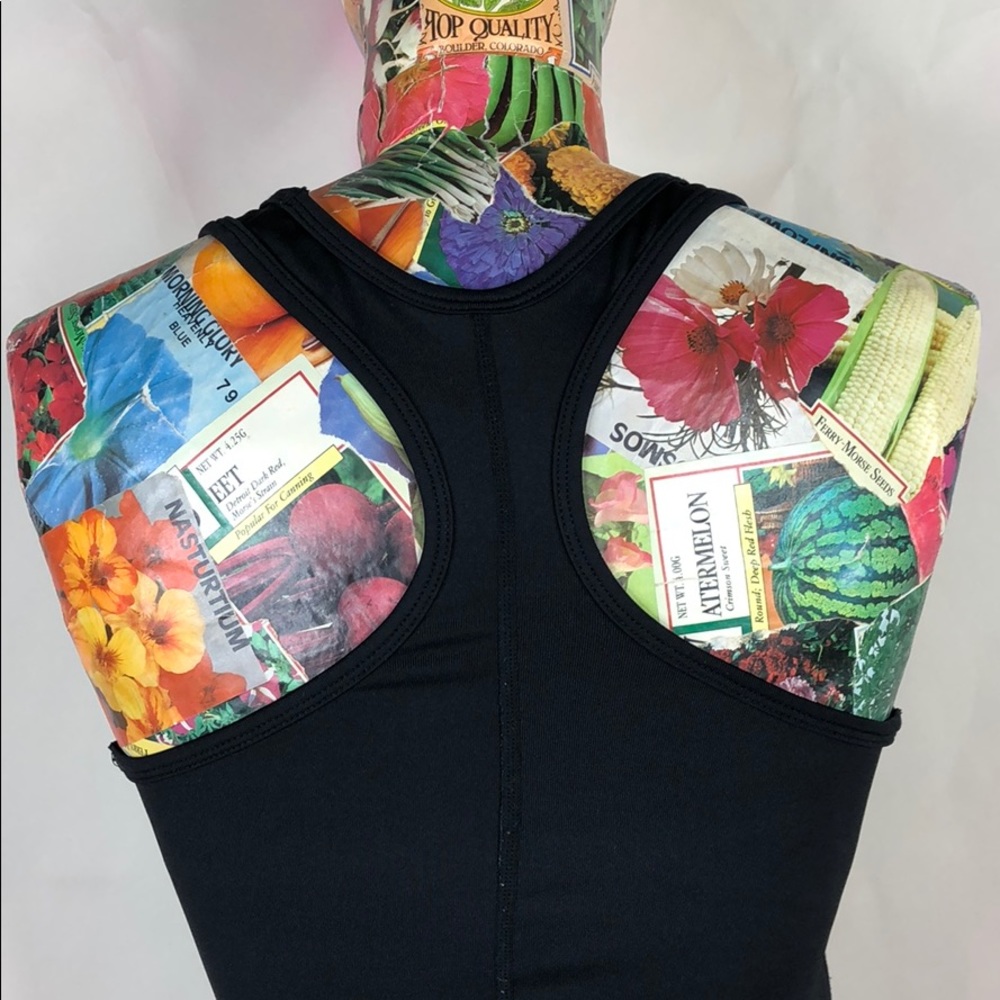 UO Without Walls Racerback Active Workout Tank - Picture 4 of 7